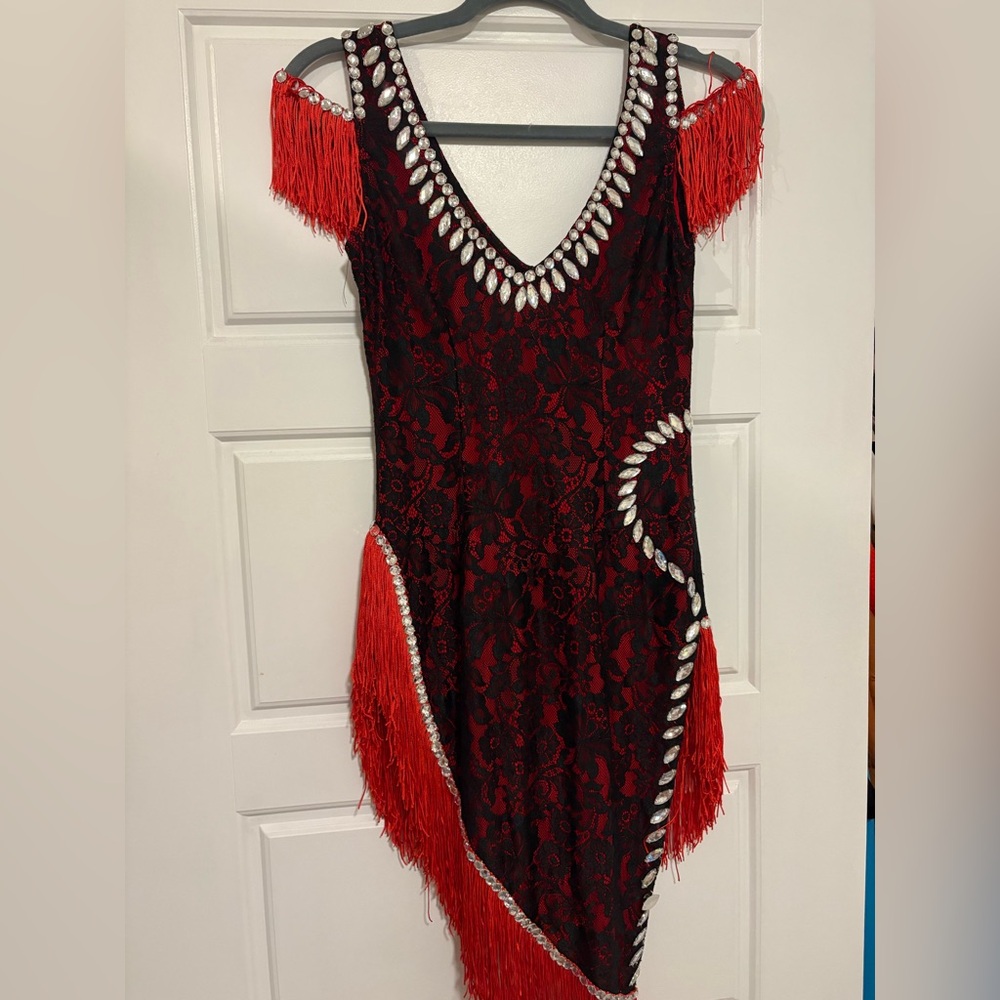 Elegant Red and Black Lace Dress